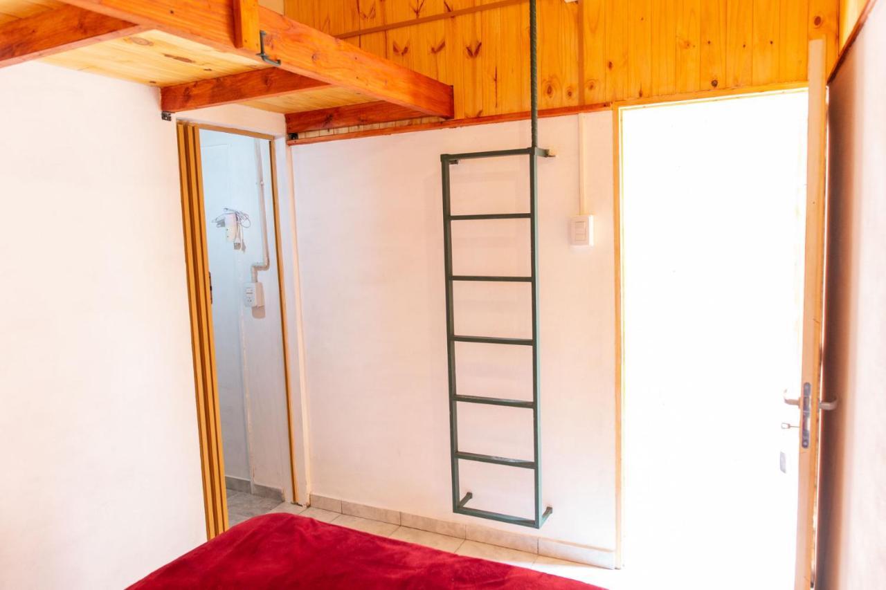 לאגו פואלו Huellas Hostel מראה חיצוני תמונה